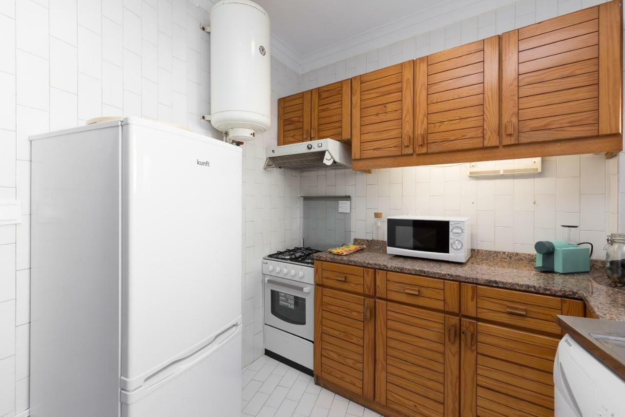 2 Comfy Bright Flats With Netflix Apartment ปอร์โต ภายนอก รูปภาพ