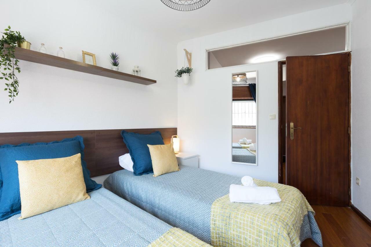 2 Comfy Bright Flats With Netflix Apartment ปอร์โต ภายนอก รูปภาพ