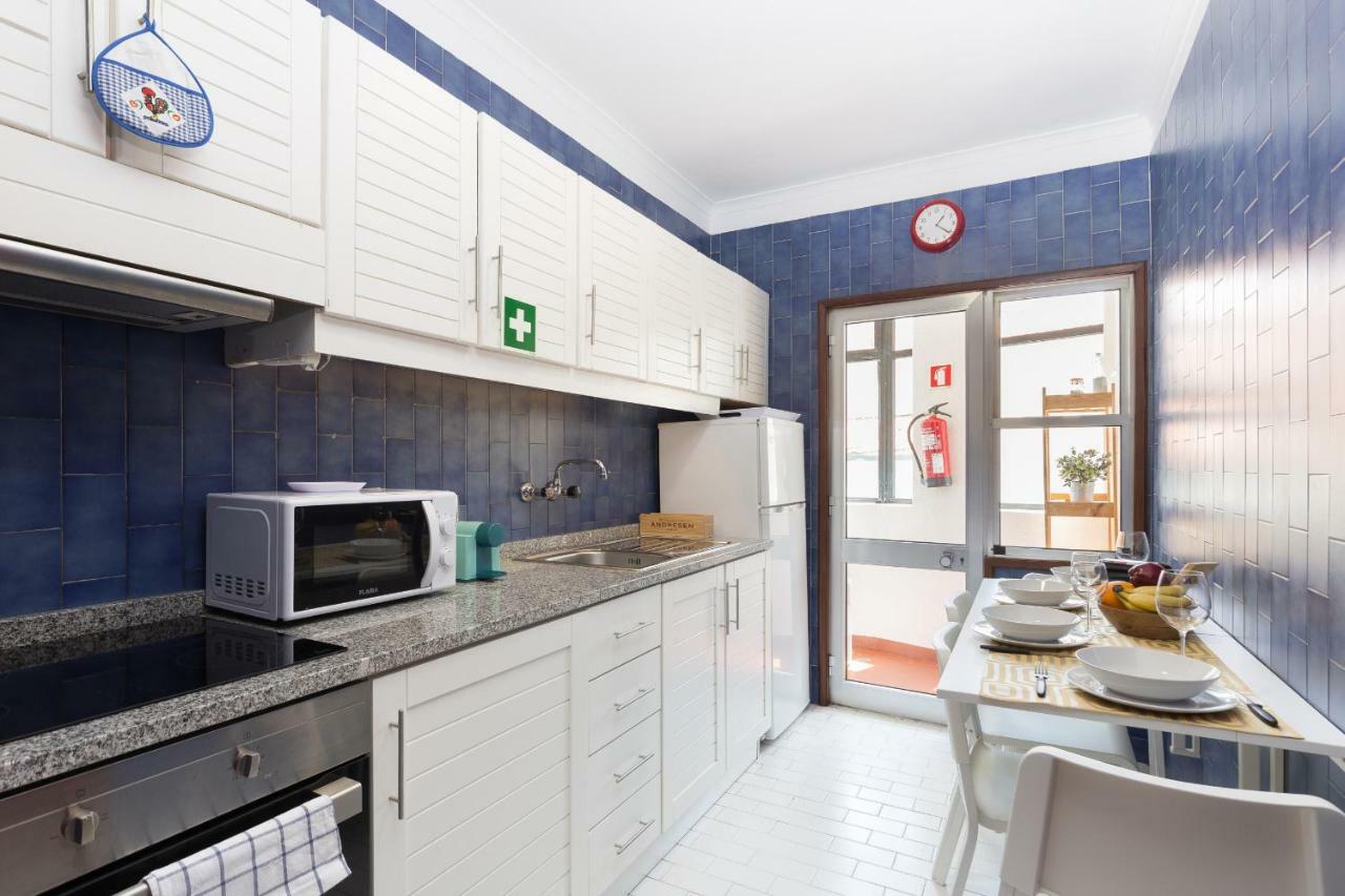 2 Comfy Bright Flats With Netflix Apartment ปอร์โต ภายนอก รูปภาพ