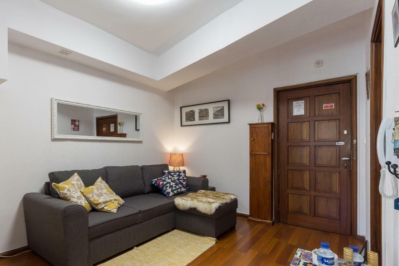 2 Comfy Bright Flats With Netflix Apartment ปอร์โต ภายนอก รูปภาพ