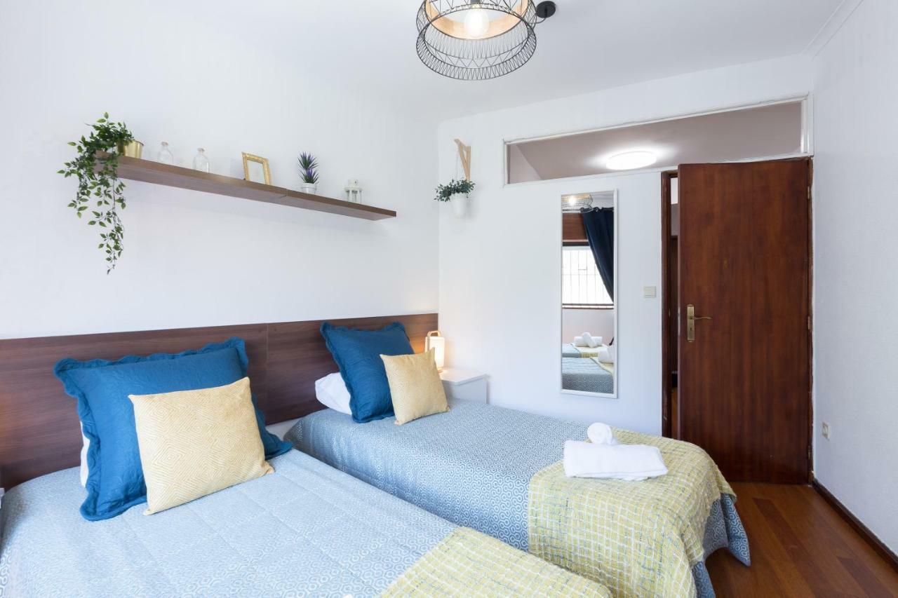 2 Comfy Bright Flats With Netflix Apartment ปอร์โต ภายนอก รูปภาพ