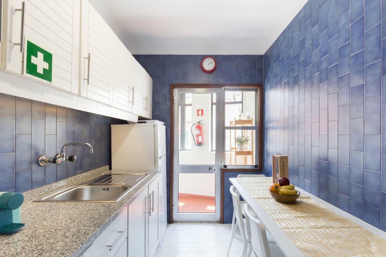 2 Comfy Bright Flats With Netflix Apartment ปอร์โต ภายนอก รูปภาพ